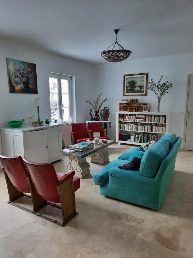 לינה וארוחת בוקר Geville La Grange Aux Dames מראה חיצוני תמונה